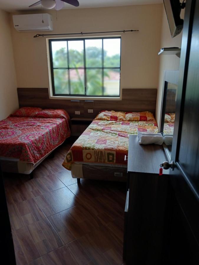 Habitaciones Casa Cuscatlan Tamanique Rum bild